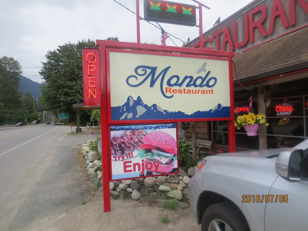 Mondo Restaurant